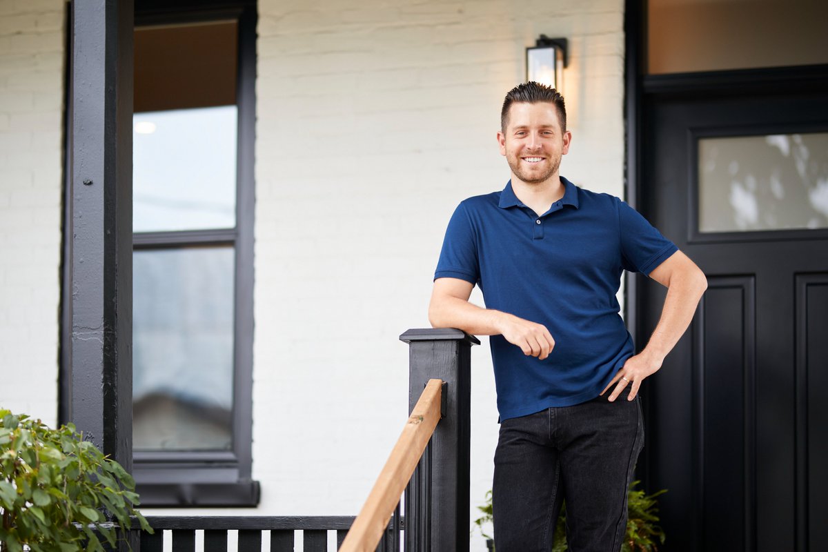 Over the last year with Ground2Air Media, I’ve been able to refine my portraits and get work with some great realtors &amp; small businesses!

These images are meant for advertisement purposes with space left for graphic design.