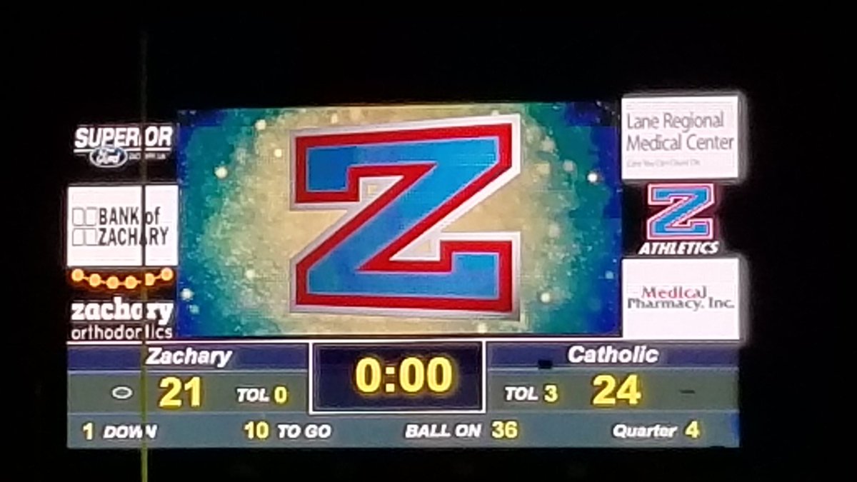 CHSBRAthletics's tweet photo. Final score: Catholic 24 Zachary 21.
District 4-5A CHAMPIONS. https://t.co/eAmojRBlWt