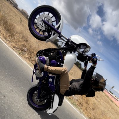 carli_beau's tweet photo. #NewProfilePic https://t.co/RcWaKlnGNx