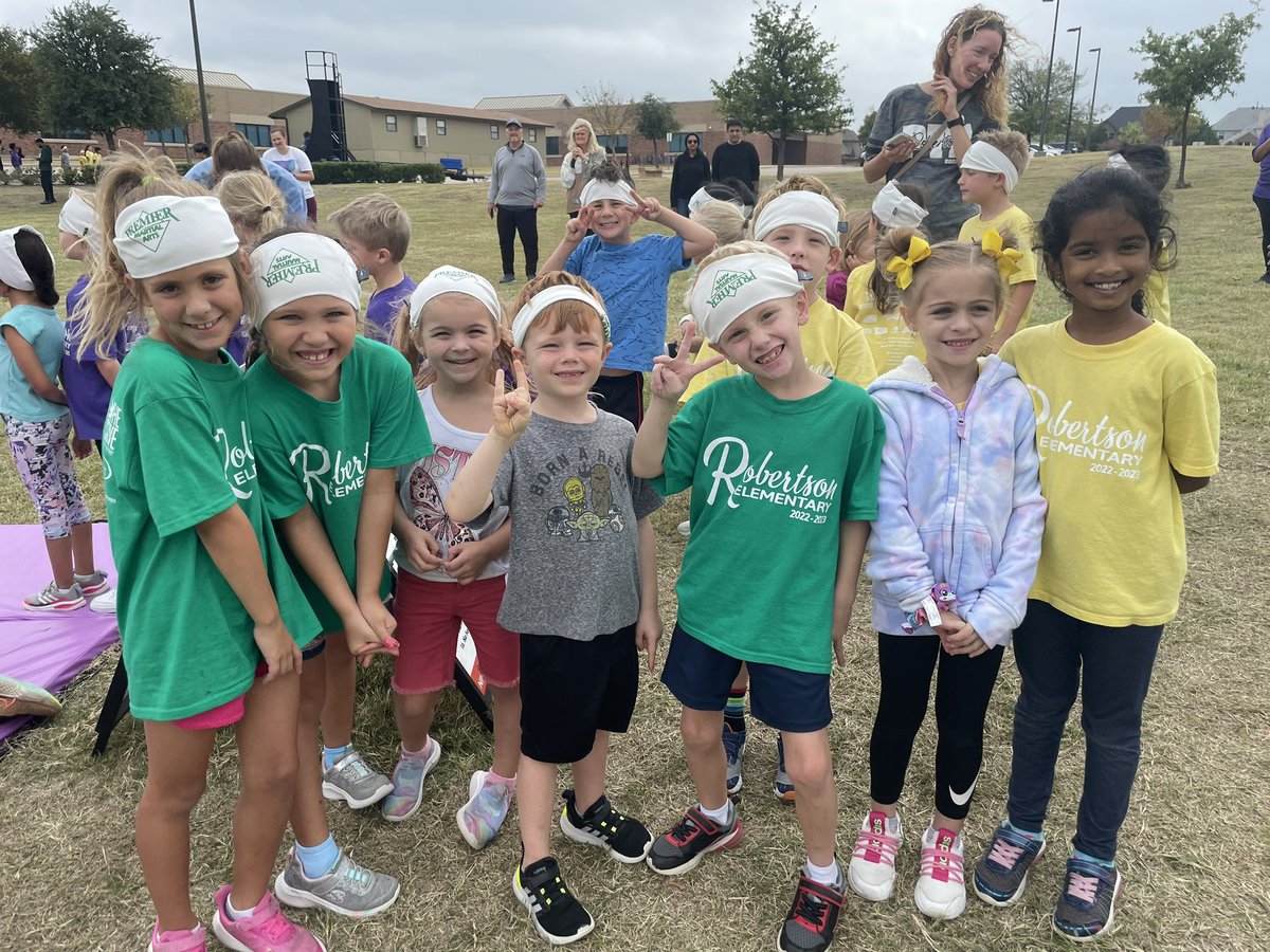 VFirsties's tweet photo. First grade Ninja Nation Warriors!! 💪🏻💪🏻💪🏻 @Robertson_Elem @fredsclass22 @Snyder_1stgrade https://t.co/dWHkTKi0oN