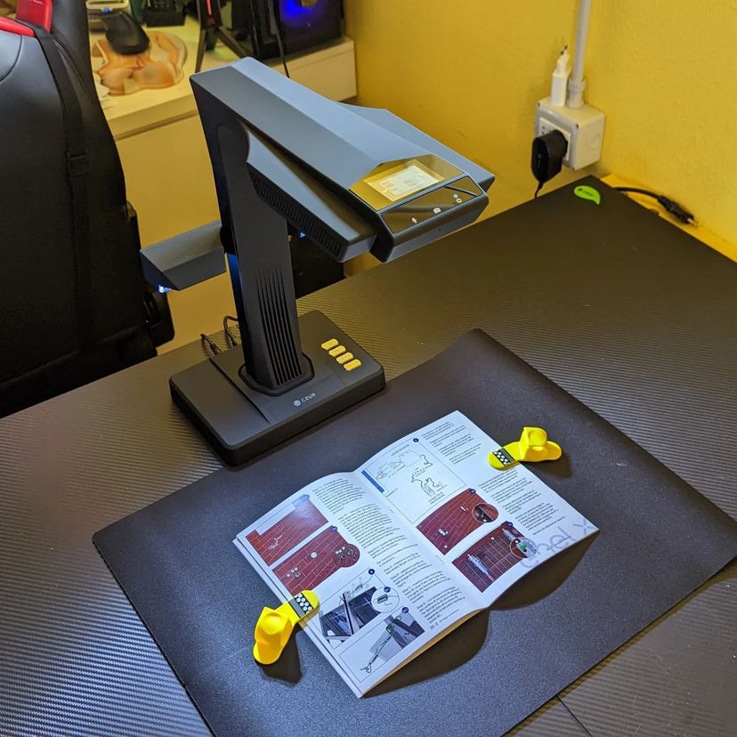 CZUROfficial's tweet photo. How does #ET18Pro book scanner work for your books๐?
1. Place a book under the camera and let the software auto-catch the book borders
2. Align the book with the indicator line on the screen
3. Click the Scan button
๐ท: massydattoli
#CZUR #bookscanner https://t.co/8JLxCe8VC5