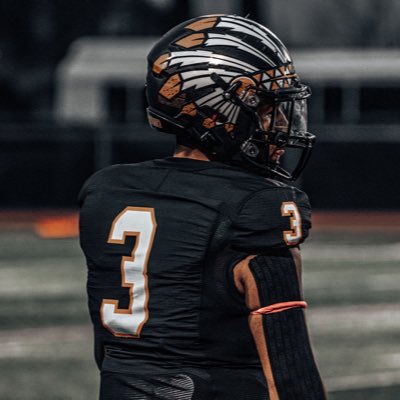 Knight Davis tweet media