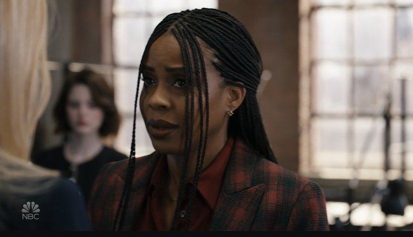 SERGEANT AYANNA BELL!!! Lemme get some braids too BECAUSE SHIIIIT
