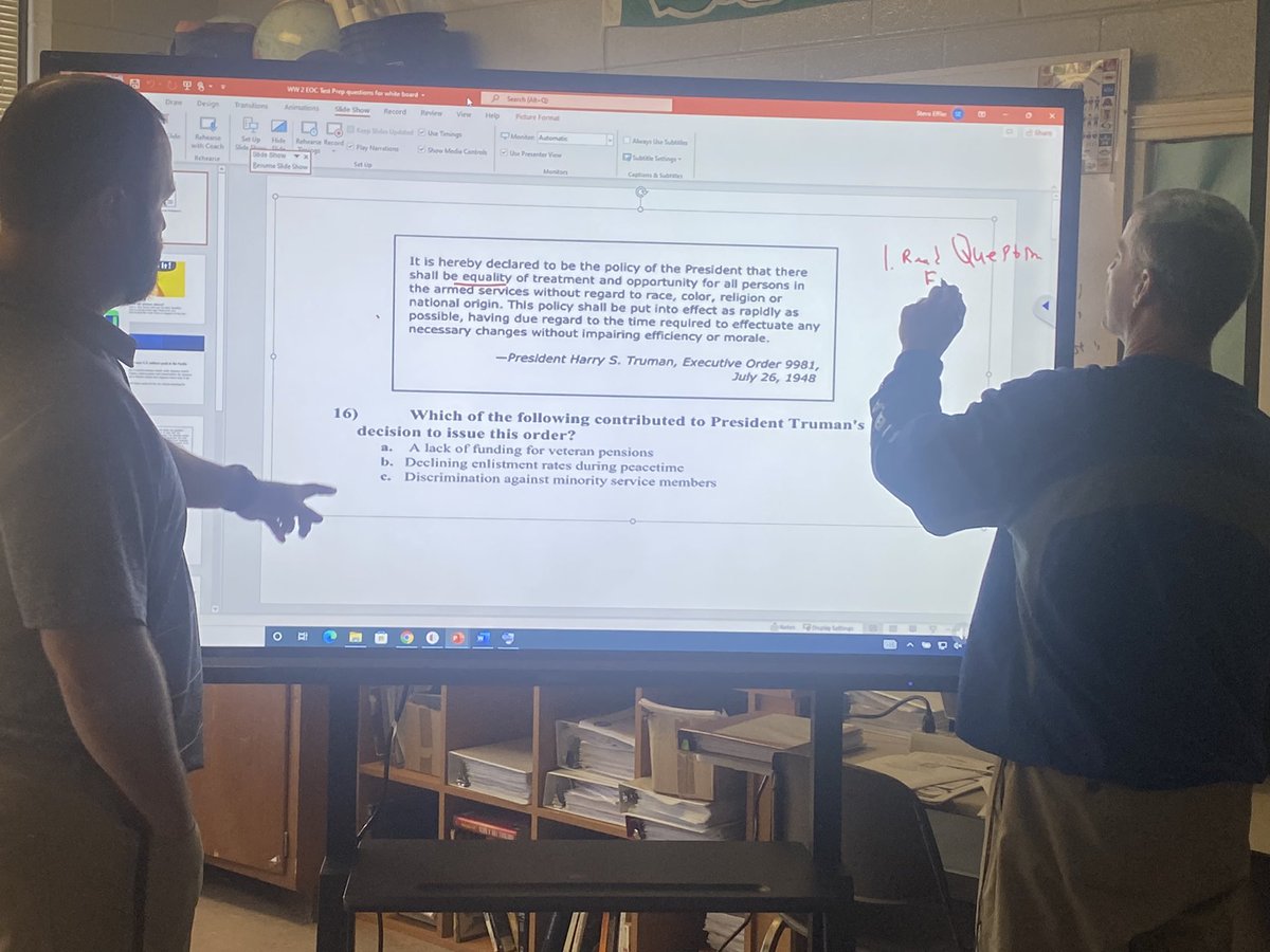 Jessica Knight tweet media