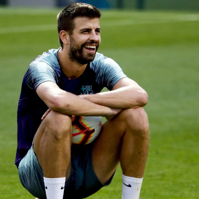 FCBarcelona's tweet photo. 💫 A brilliant career. Once a Culer, always a Culer

@3gerardpique 💙❤