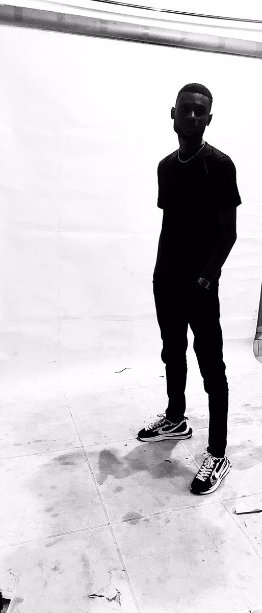 Officialjeggs's tweet photo. The Slim Black Boy #TSBB #AkwaIbomTwitter #FIFAWorldCup #دوري_أبطال_أوروبا https://t.co/kOI75F8xpH