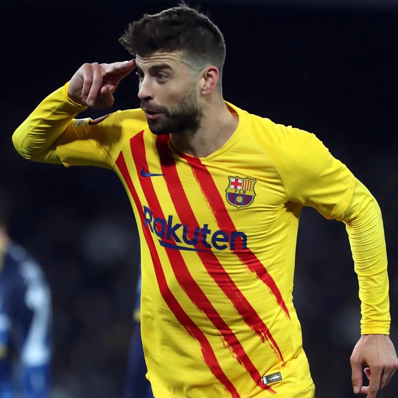 FCBarcelona's tweet photo. 💫 A brilliant career. Once a Culer, always a Culer

@3gerardpique 💙❤