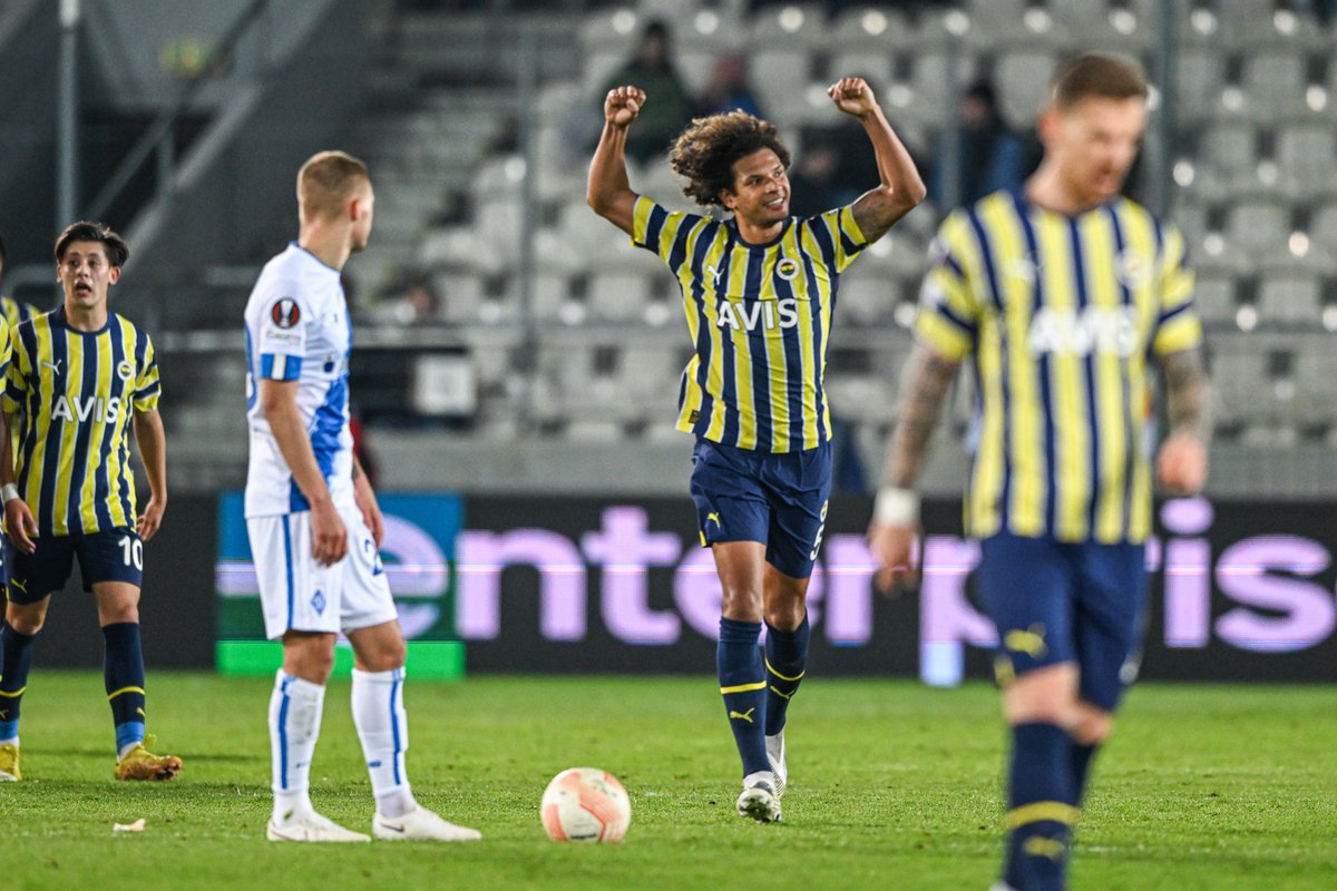 🟡🔵 Fenerbahçe = Group B winners 💪 #UEL