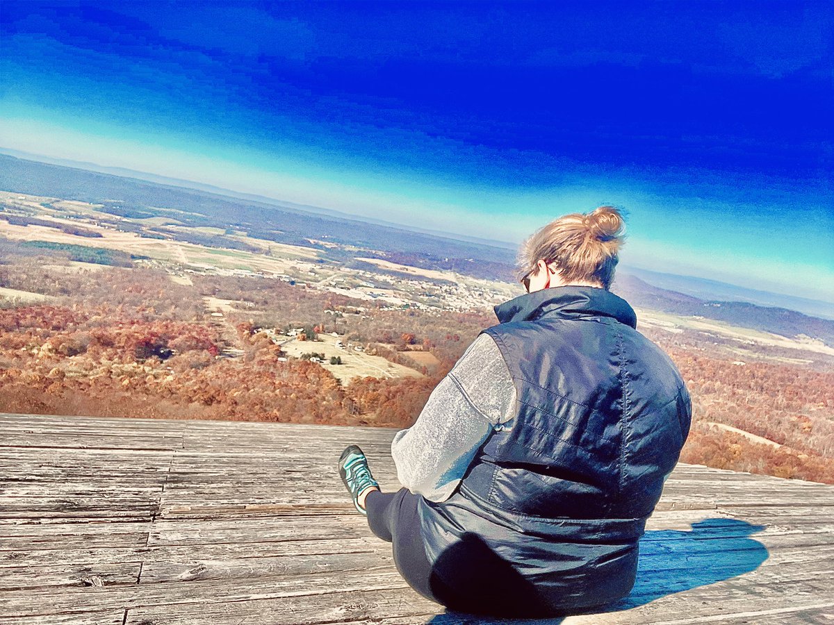 mjknepper's tweet photo. Just taking a moment to take in the beauty of all that surrounds me!! ❤️ https://t.co/sRWcjangBA