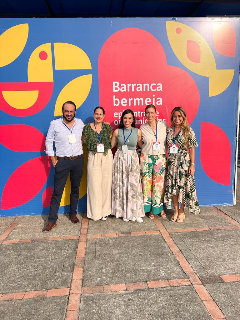 Desde <a href="/PROCOLOMBIACO/">PROCOLOMBIA</a> acompañamos a <a href="/alcaldiabarranc/">Alcaldía Distrital de Barrancabermeja</a> en el evento #BarrancabermejaDestinodeInversión, donde compartimos la importancia de la atracción de inversión extranjera con enfoque #Sostenible a las regiones, que aporten  desarrollo social y ambiental.