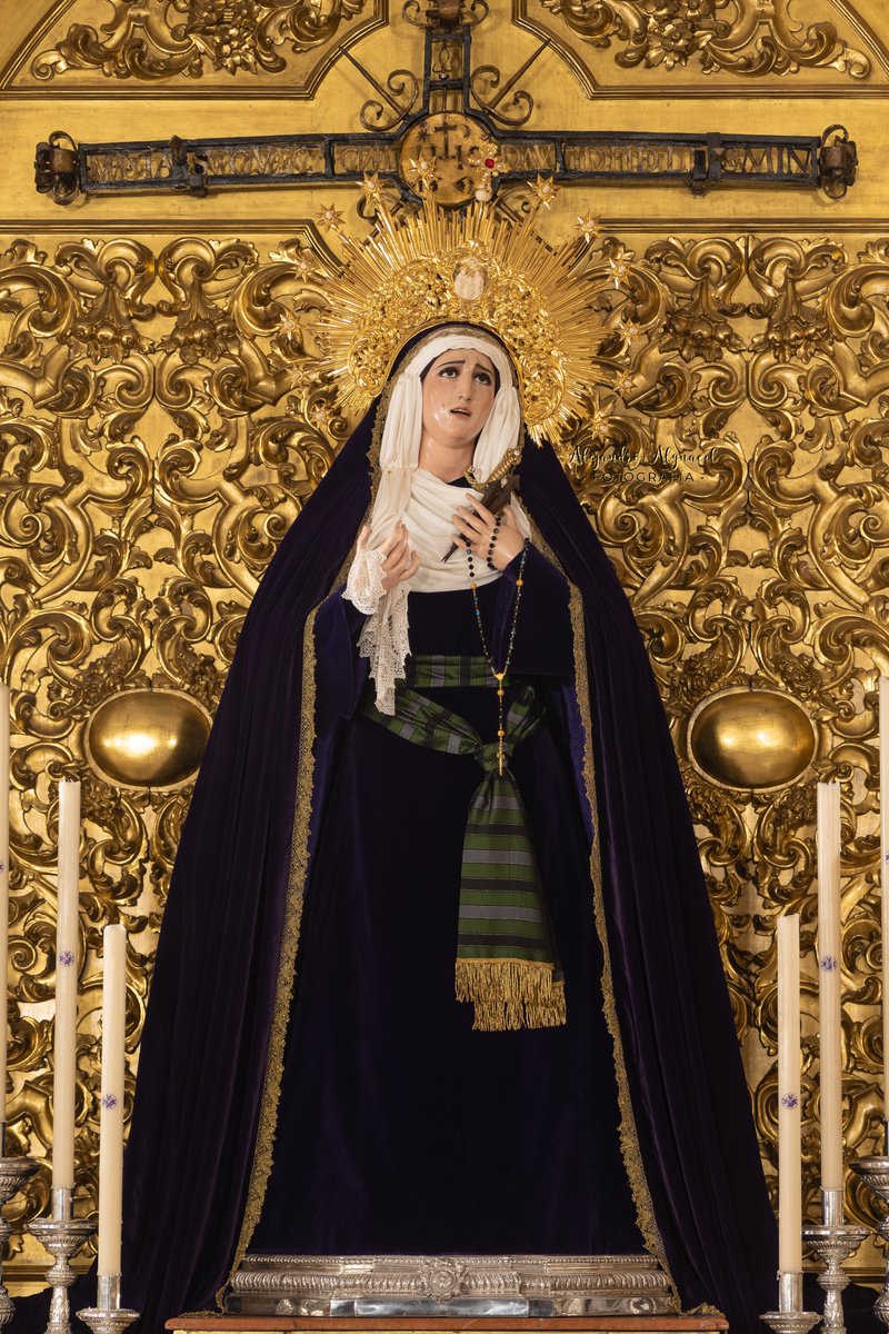 aalguacil98's tweet photo. Nuestra Señora de la Soledad (@hdadsoledad, #Sevilla) vestida de luto en recuerdo de los difuntos (1/3). https://t.co/Dz9iJhdA7P