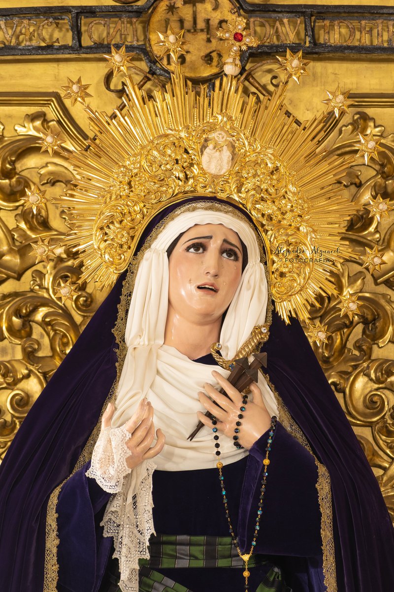 aalguacil98's tweet photo. Nuestra Señora de la Soledad (@hdadsoledad, #Sevilla) vestida de luto en recuerdo de los difuntos (1/3). https://t.co/Dz9iJhdA7P