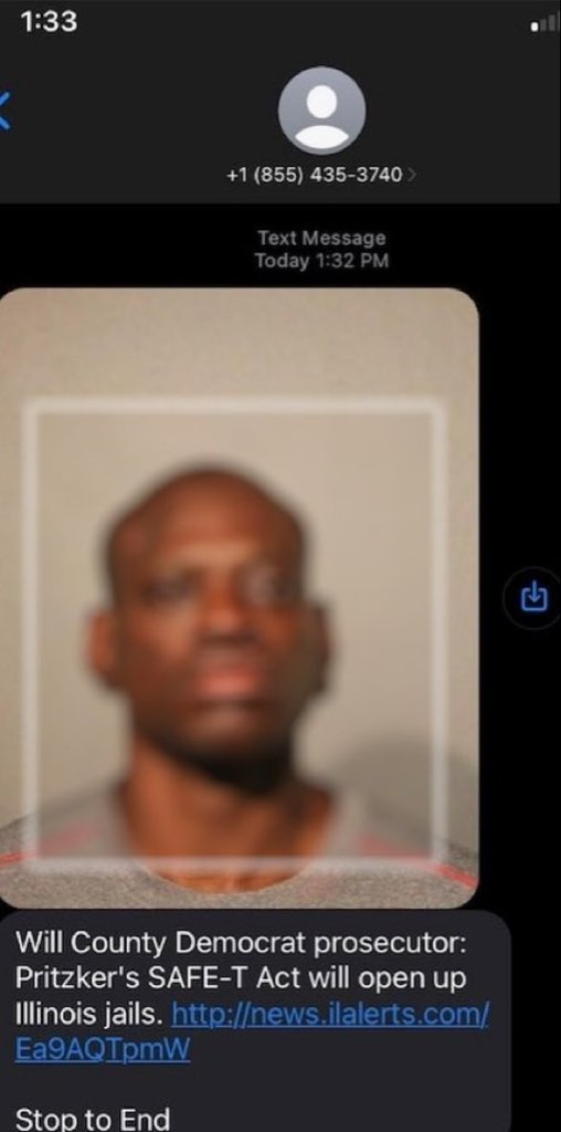 ScottHech's tweet photo. This is something. Illinois GOP is now texting voters mugshots of Black people to try to kill bail reform before it even goes into effect. These tactics should clarify for everyone that this manufactured “debate” isn’t really about policy. 

It’s about caging more Black people. https://t.co/59Pg8RIK0g