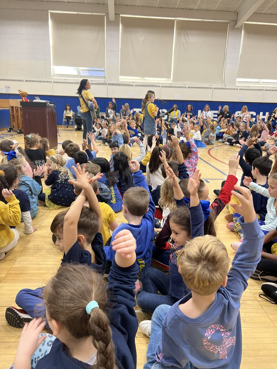 LNagyTisdale's tweet photo. Starting our day off right…SINGING together! 🎶🎶🎶
FRIENDSHIP is this month’s character trait!❤️💛💙@TisdaleSchool  
#WeAreTisdale #Friendship https://t.co/F1ANMb6H8O