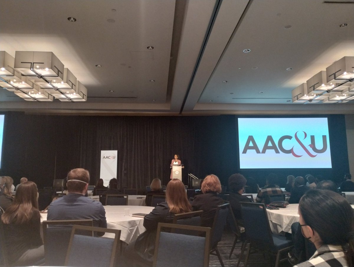 ProfAgda's tweet photo. At the AAC&amp;U STEM conference in DC. ISSS in da house! https://t.co/ZGYaKB3epB