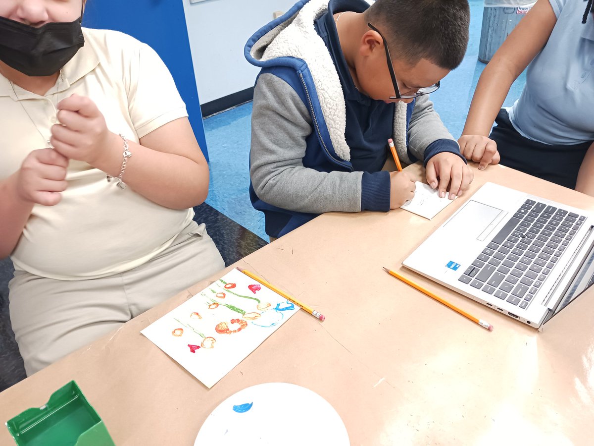 FlojeanO's tweet photo. The Artists are buzzing at Burrus Elementary. #creativityatwork. To be continued.... @erin_green4 @BurrusES https://t.co/akFvMEVWMs