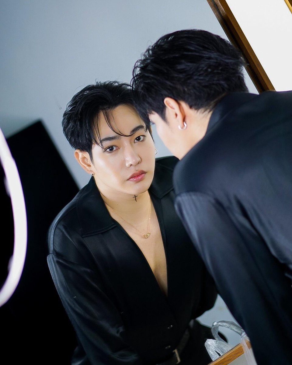 ufo702's tweet photo. มอร์นิ่งค่ะ เฮียสุดที่รัก นุชที่น่ารัก และทุกคนที่อยู่ใน"จักรวาล 7O2"🌞⛅❤ ตื่นเช้ามา... รับพลังบวก รัก คิดถึง ห่วงใย ส่งกำลัวใจ ให้กันทุกวัน รับพลังสิ่วงดีดีน้าา @peckpalit  

HUG PECK 

#หนาวนี้กอดใคร 
#ม��ร์นิ่ง702 
#เป๊กผลิตโชค 
#PeckPaLitChoke https://t.co/iSY26cuLHI