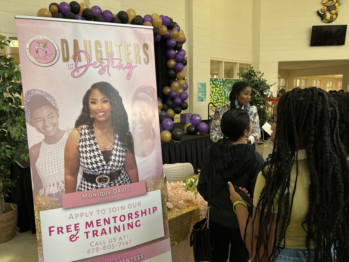 Melissa Roberts tweet media