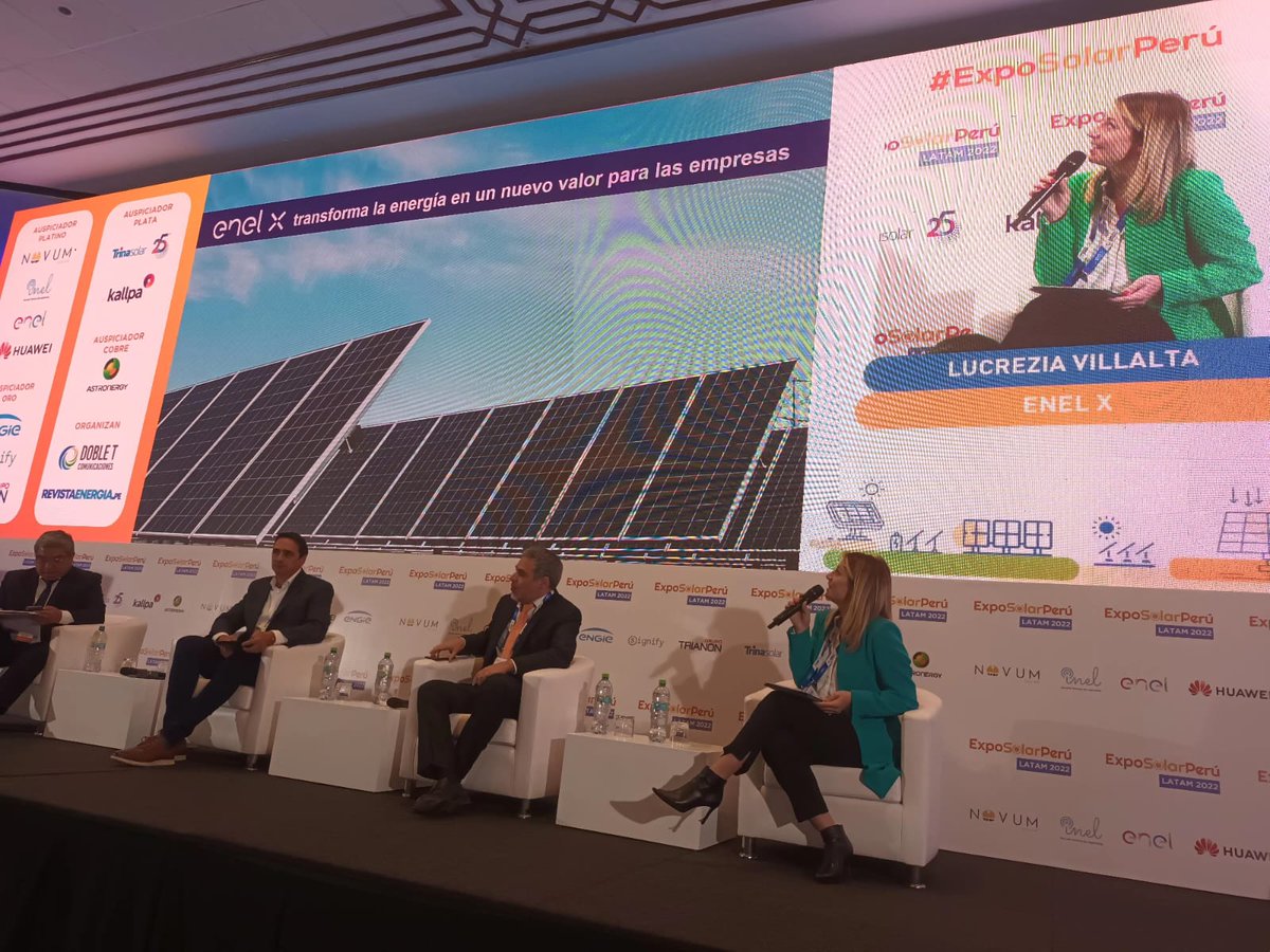 Lucrezia Villalta en <a href="/ExpoSolarPeru/">Expo Solar Perú</a>☀️: 
"Somos el #AliadoEnergético que impulsa el cumplimiento de los objetivos de ahorro y sostenibilidad mediante opciones de financiamiento a mediano y largo plazo". 💪