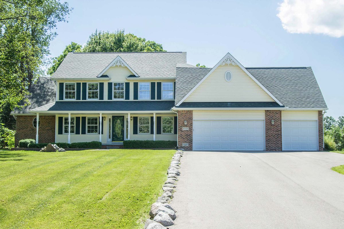 CBProfessionals's tweet photo. We are looking for a buyer on 6723 Rolling Meadow Dr. #Davisburg #MI  #realestate https://t.co/cgQLp0QfzU https://t.co/Kbr7Rks7Zq