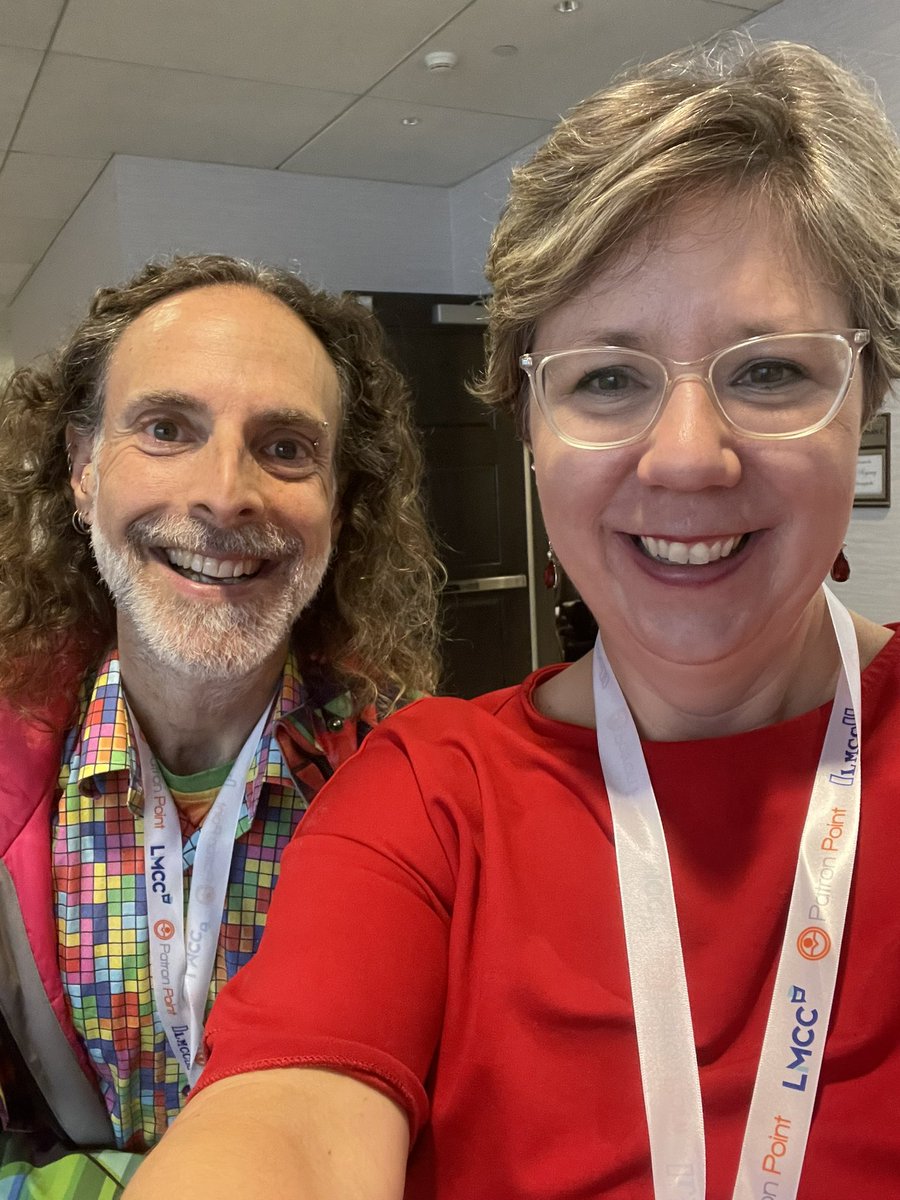 webmastergirl's tweet photo. My heart is full.❤️
I just got back home after #LMCC22. It’s the first in-person session of this conference since 2019. And It. Was. Amazing.
I saw all my old friends. I made new friends. I feel validated and seen. This was a monumental comeback for #LibraryMarketing. https://t.co/gJNSGx0LDu