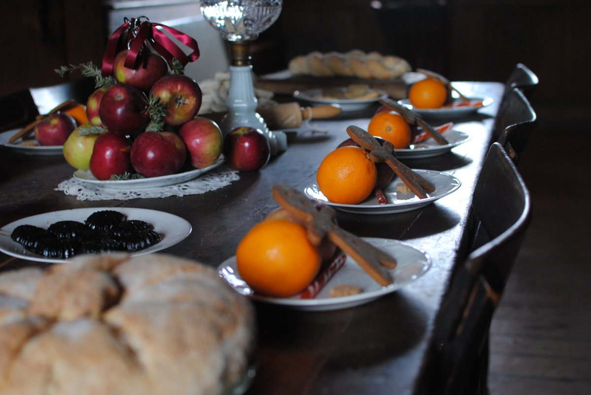 BlackCreekNews's tweet image. Hey, #Homeschoolers! Register now for our December 7th Winter Homeschool workshop! Visit our website to learn more and to book your spot! bit.ly/3oYl49K

#Homeschool #BlackCreekPioneerVillage #HomeSchooling #GTAHomeSchooling