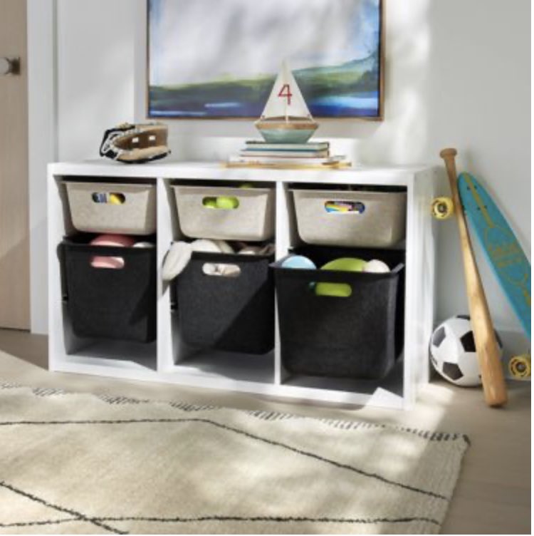 Jennibabe8's tweet photo. @gillssss1681 You need one of these! The bins come all the way out. Wash, fold, and place in here instead of laundry basket. Then just slide them back in. https://t.co/Us1J9jEdZw