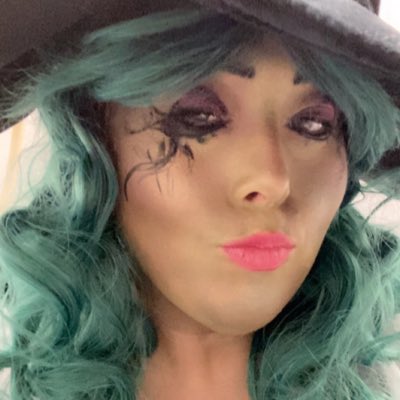 Em27106394's tweet photo. #NewProfilePic https://t.co/YubI5Ky67j