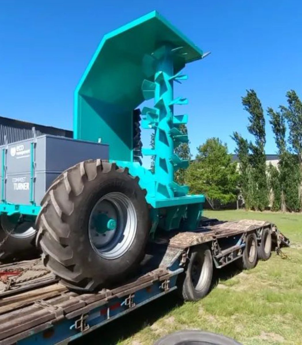 Lorden26327197's tweet image. #CompostTurner desarrollo de @intaargentina @INTAVTYRI empieza a cubrir las demandas para el tratamiento de residuos orgánicos #compost a través de @FertecSA @EcoManagement_ 

Se va esta nueva unidad para Lobería (Buenos Aires, Argentina) 🚜💨💨💨
