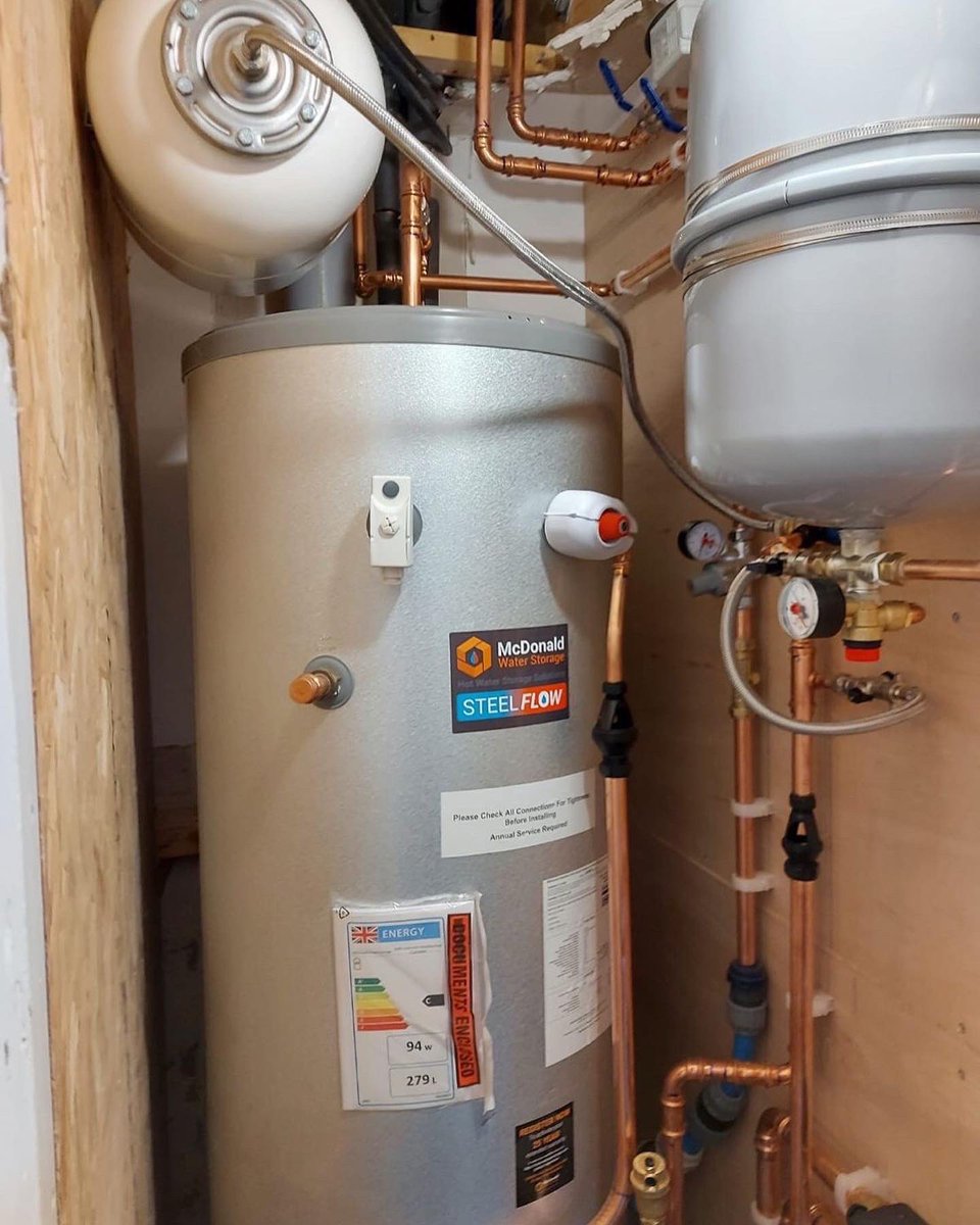 TomD1408's tweet photo. Fantastic @ConexBanninger >B<Press install in Aberdeenshire by 1 of our loyal installers, please bear in mind you can now use M profile jaws on Conex >B< Press from 15-28mm . If you’d like to know where you can buy any Conex products Dm me https://t.co/FTQXo4NMDV