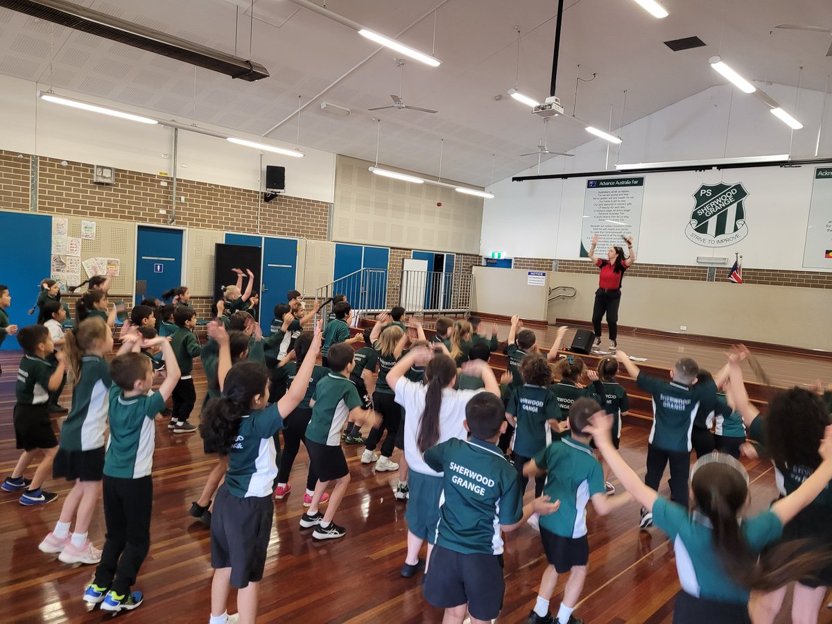 mazuohk's tweet photo. Learning about beat, rhythm and tempo in dance fever today!  Great dance moves are happening! @Sherwood_Grange #KJ2022 #KL2022 #1KB2022 https://t.co/c8UIYm4Ytf