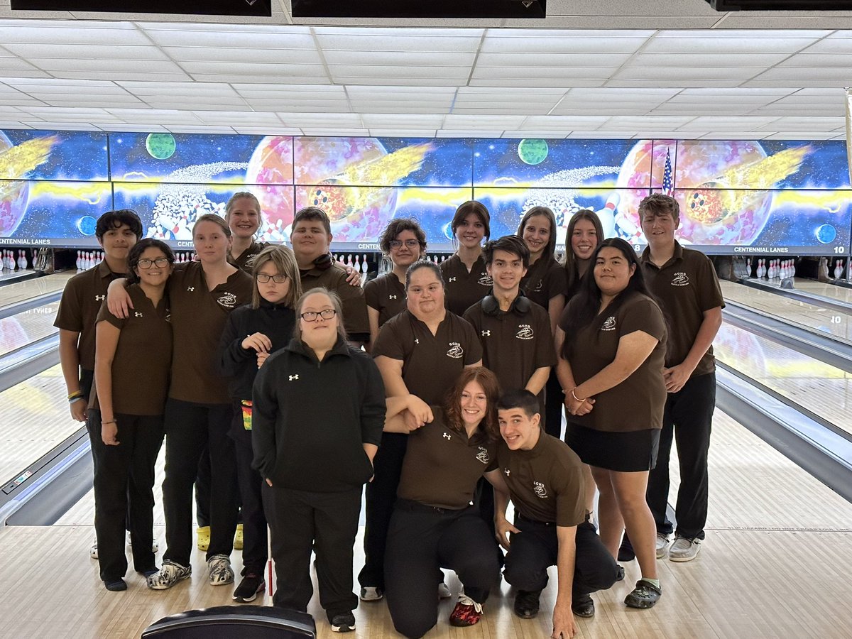 Medalists of the day!!  Fun times were had on the last match of the regular season!