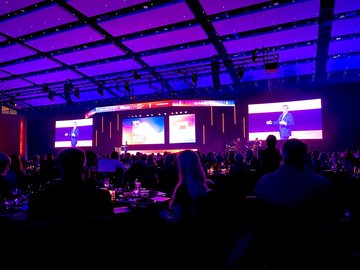 HornIT's tweet image. The production level at #Prometheus2022 just keeps rising. A live band?!? Always a fun event celebrating Iowa Tech.