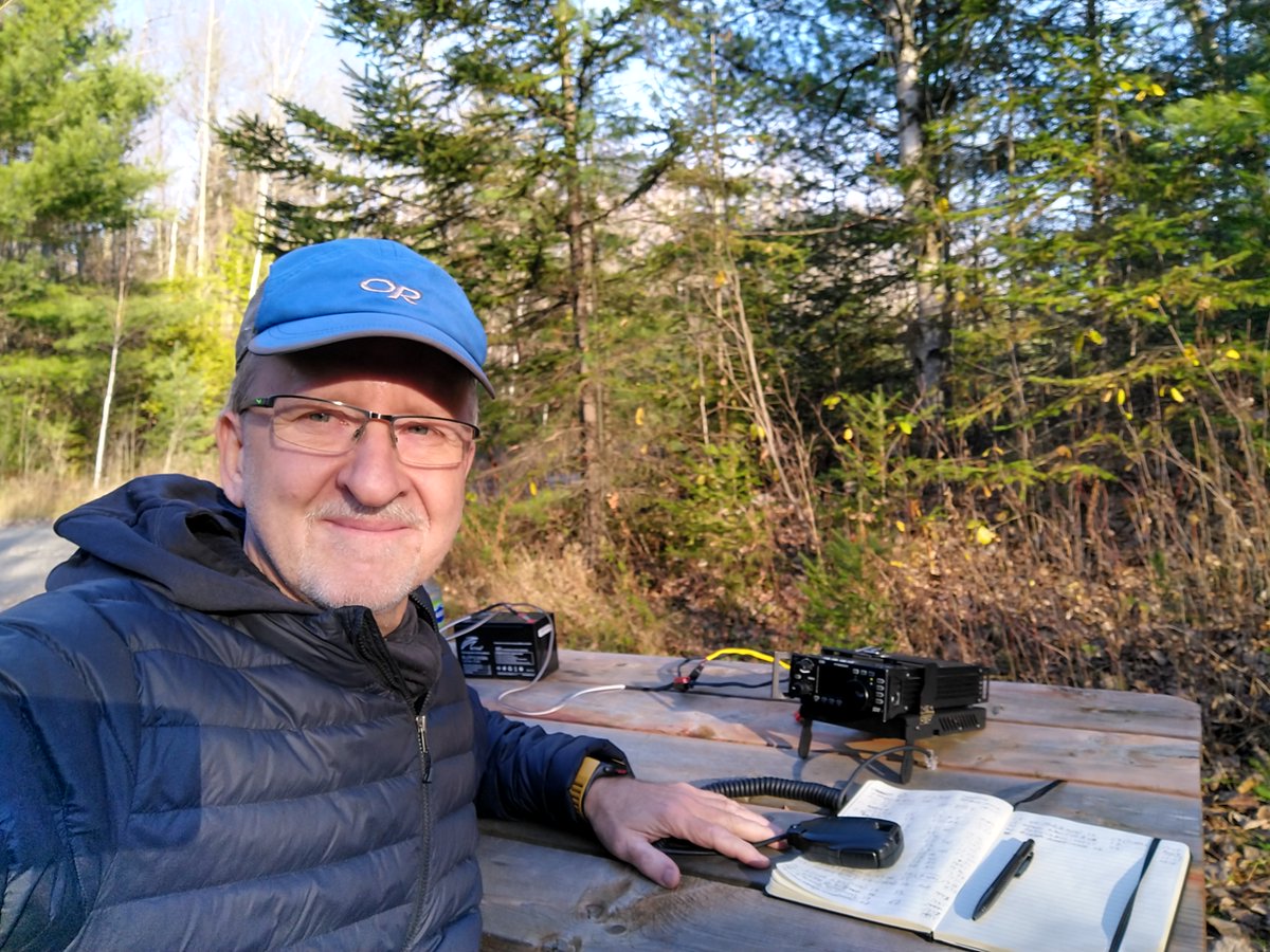 velodaniel's tweet photo. Another beautiful #POTA office today in #VE5044 Johnville Regional Park. Updated the #XieguG90 with new firmware prior to this #parksontheair activation, all systems are Go! #20QSO #Slidewinderdx #20watts #20m #SSB #hamradio #amateurradio #VE2DM https://t.co/K0KAYZbZQv