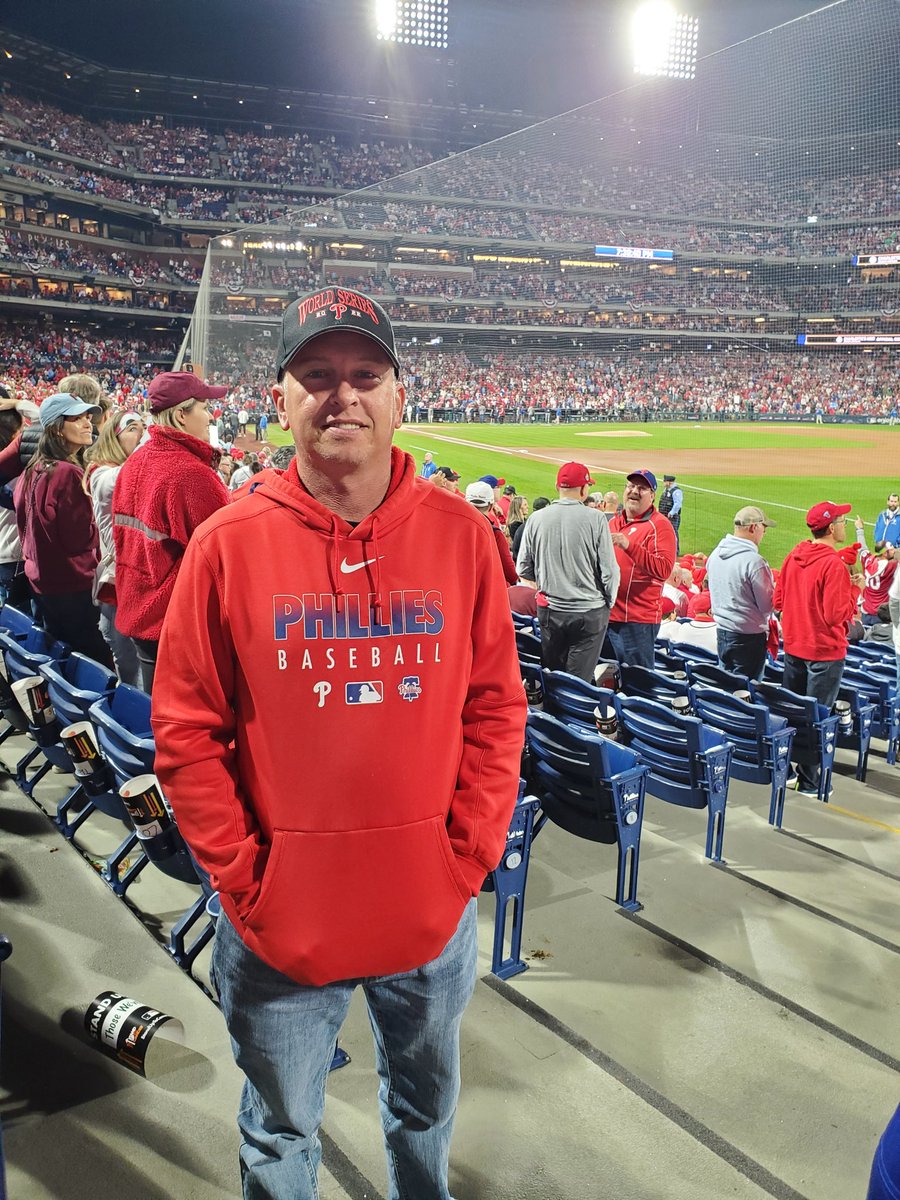 Game 5. Let's go Phillies !