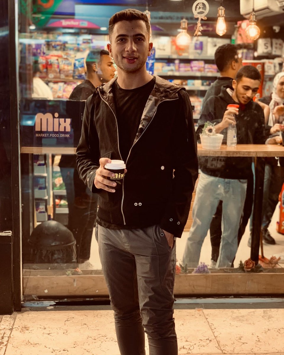 fathy_3li's tweet photo. الصحاب  تقدير مش عجوه وفطير😂
اخويا طاطا ♥️💫 https://t.co/we091KByk1