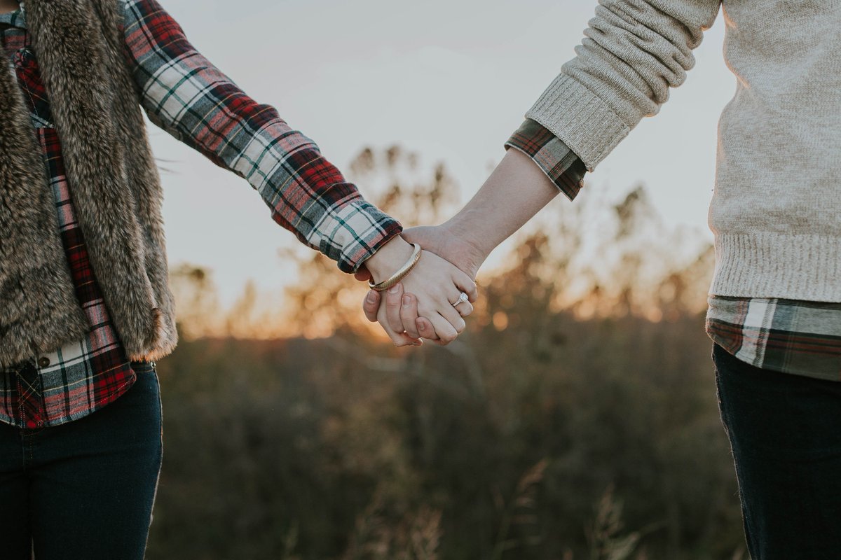 JoeSikorraShow's tweet photo. you can communicate with...a touch...a look. Use non-verbal communication to continue to grow together.
L I S T E N...and validate your spouse. #Twoshallbecomeone #Listen #FORGIVE #love
Thank you @Timmerie and @relevantradio for this conversation: 888-914-9149 https://t.co/Vqlwv4m3O5