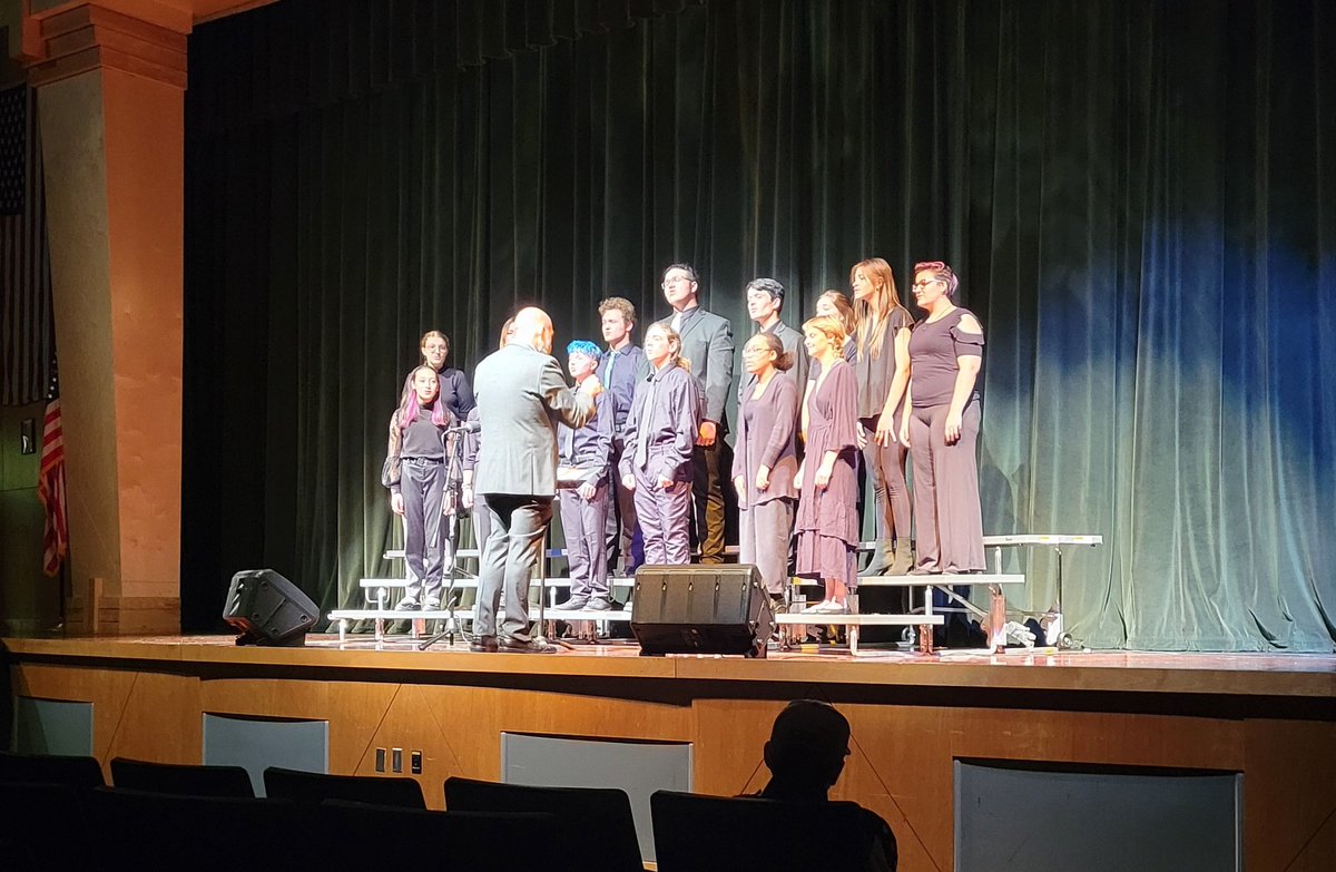What an amazing performance! Brought me to tears, per usual.