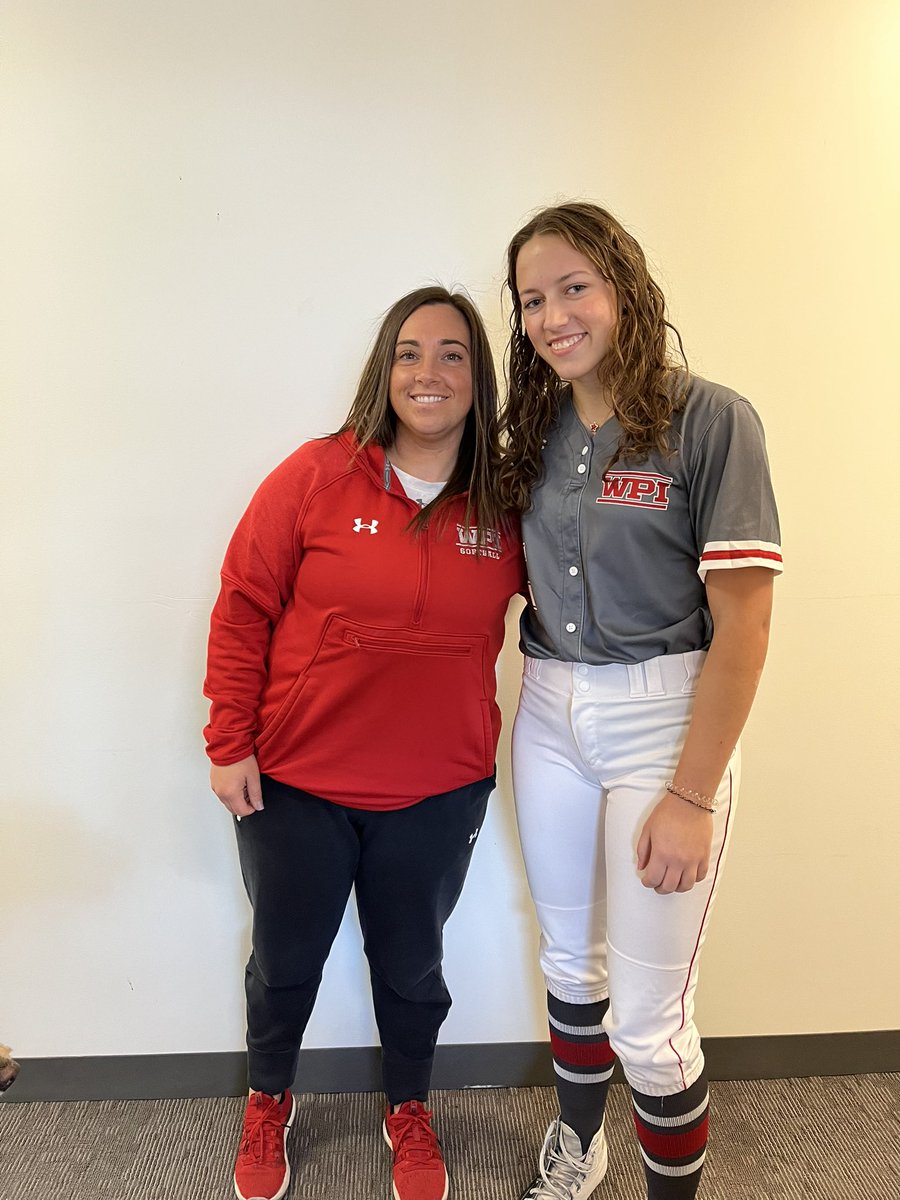 kaitlynbarr05's tweet photo. I’m so excited to announce my verbal commitment to WPI to further my academic and athletic career! Thank you to all of my coaches, teammates, and family who have helped me and pushed me along the way. Go Engineers! 🐐@WPISoftball @Turnin2Badillo https://t.co/UmZz3O4Q63