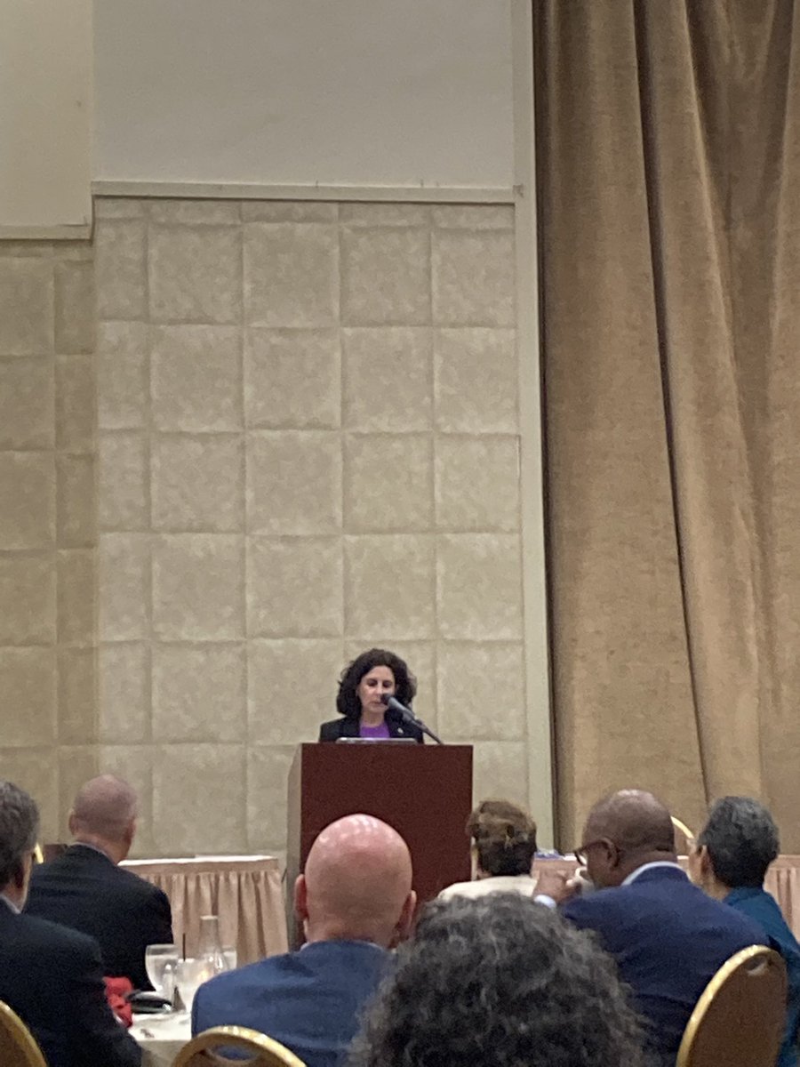 SzrikeSPS's tweet photo. @MASchoolsK12 teacher of the year @martagcuasante sharing her gifts at the @MASCSchoolComm @massupt joint conference! @SalemSchoolsk12 #languageisasuperpower https://t.co/WppVnPIwMX