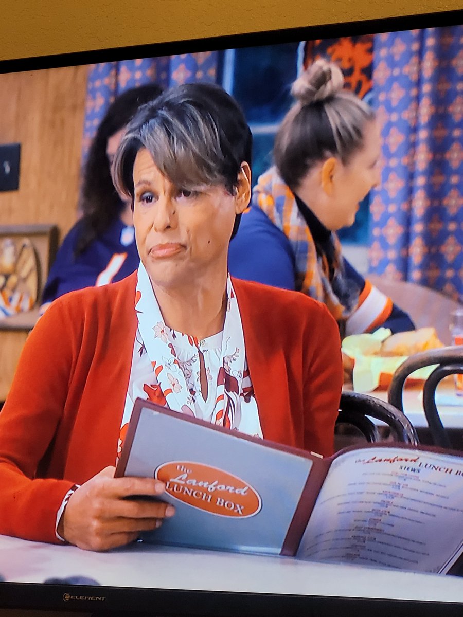 SlapfightRef's tweet photo. LOVE seeing @IamABillings on another episode of @TheConnersABC !!! https://t.co/CILRVt7ts1