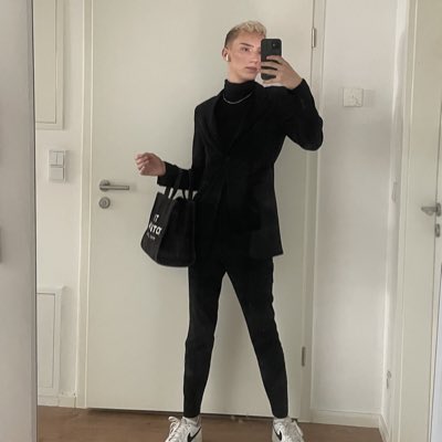 bla_justin's tweet photo. #NeuesProfilbild https://t.co/QCB8DBFYIl