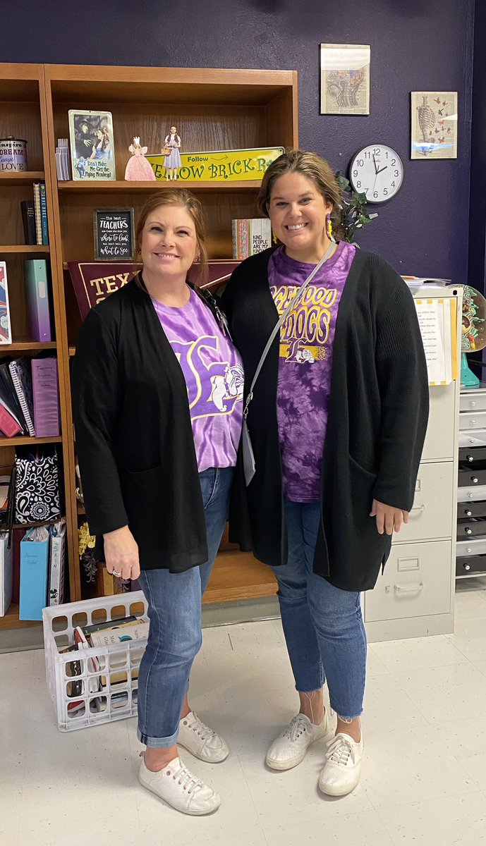 My 20 year younger ‘Twin’ @ArmstreetAP  Go Bulldogs!!! <a href="/edgewood_isd/">Edgewood_ISD</a>