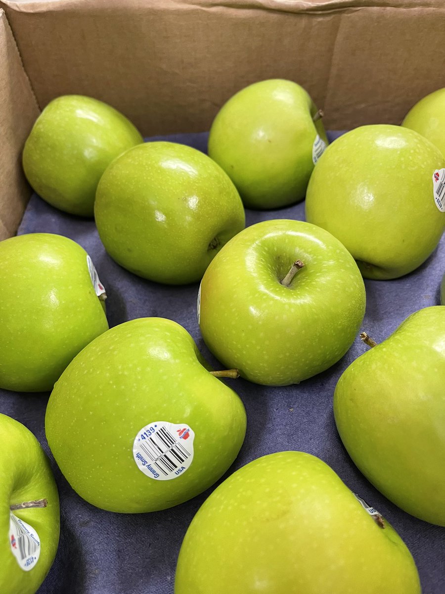 BMPliaison's tweet photo. Thank you, @foodbankmetrodc for this month’s Family Market bounty at Bren Mar Park Elementary! https://t.co/G8LGsrZwwy