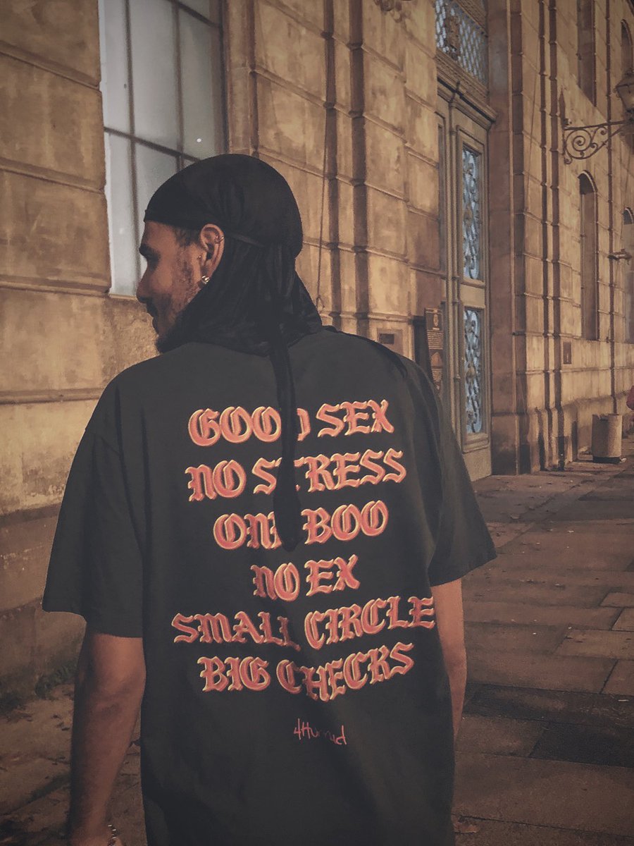 Siri, play "<a href="/YG/">yg</a> - Sober" (i really wasn't) 
#4hunnid #YG