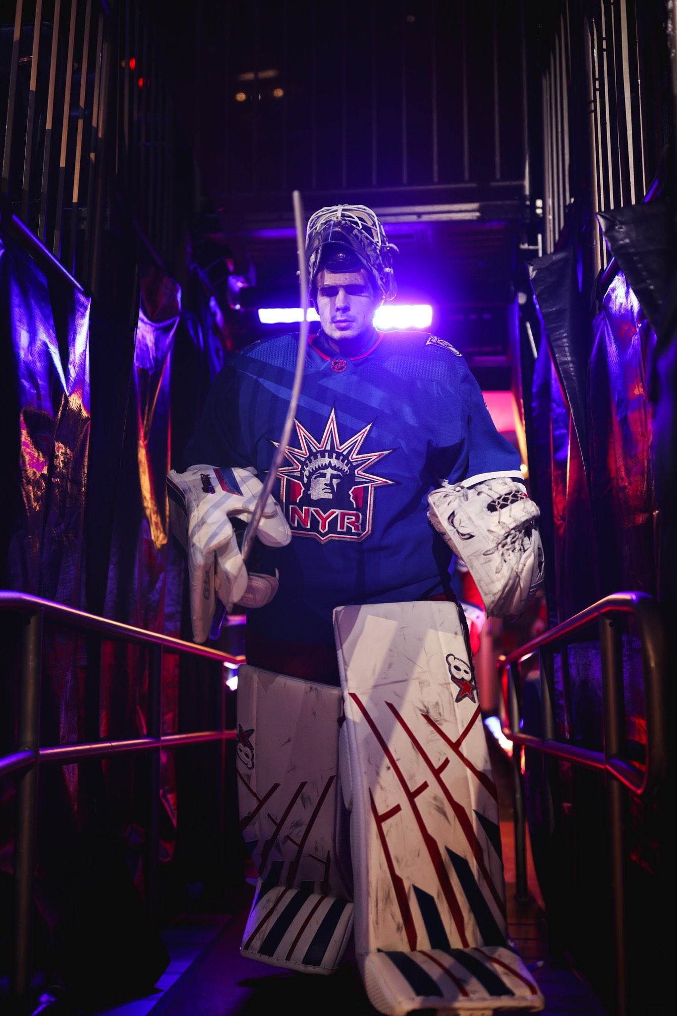 BarDown on X: The Rangers debuted the Lady Liberty reverse retro tonight  🗽 How do they look? (📸: @NYRangers)  / X