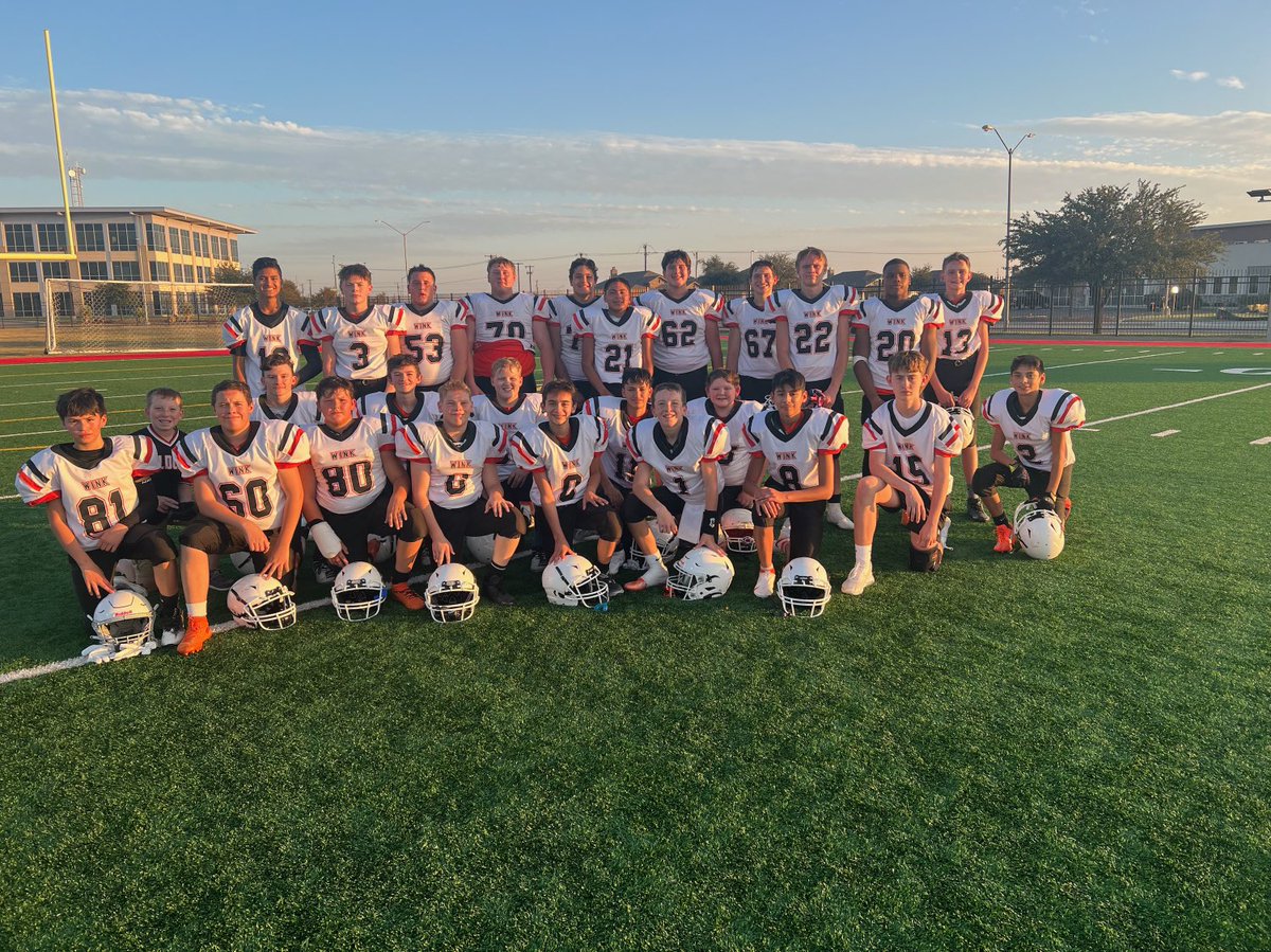 gibson_wildcat's tweet photo. And these ⁦@WinkWildcats⁩ JH football!!  Proof of their season. Future is bright!! https://t.co/uggRMSaoxk