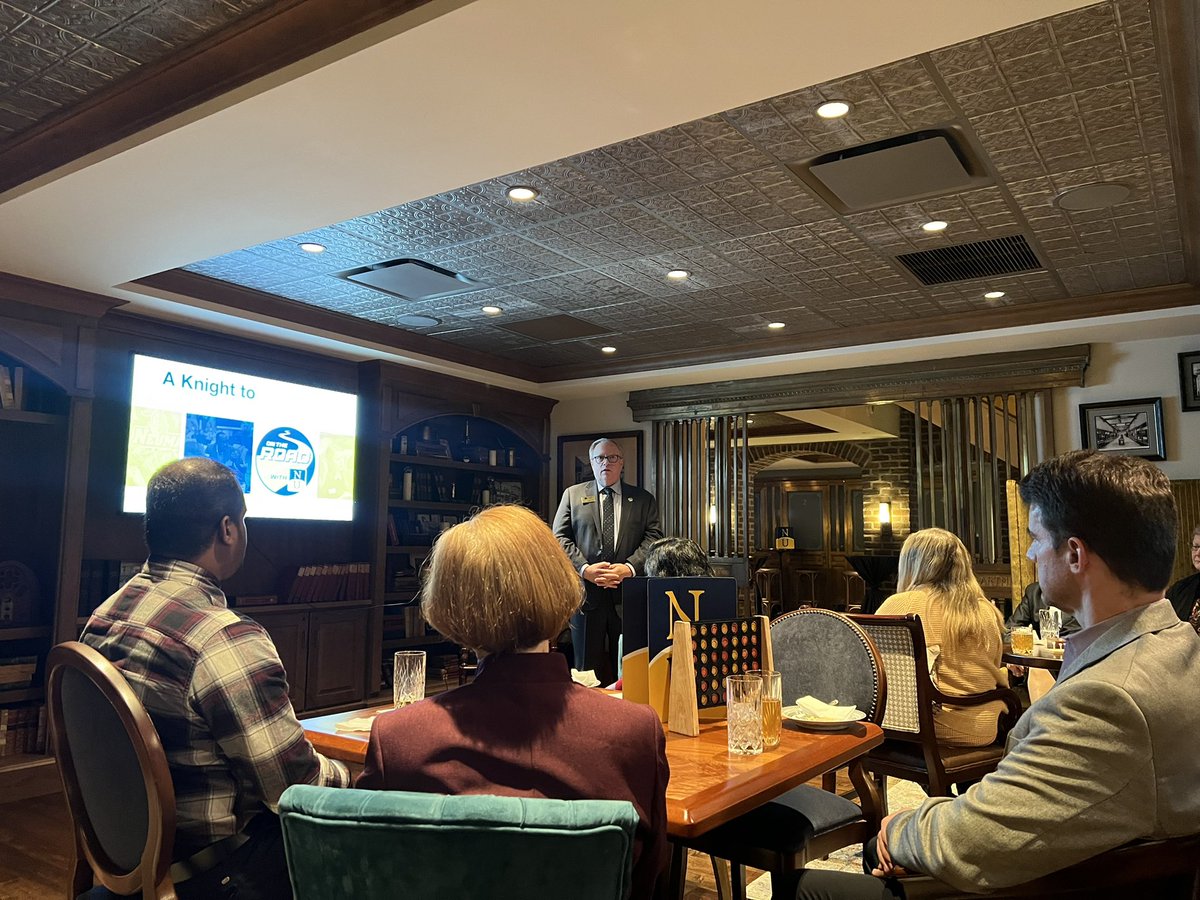 FranReed14's tweet photo. Great NU on the Road event with President Domes @Vault634 in Allentown, PA @NUAdmiss @NeumannUniv #NUYou https://t.co/UgEW6jU1FV