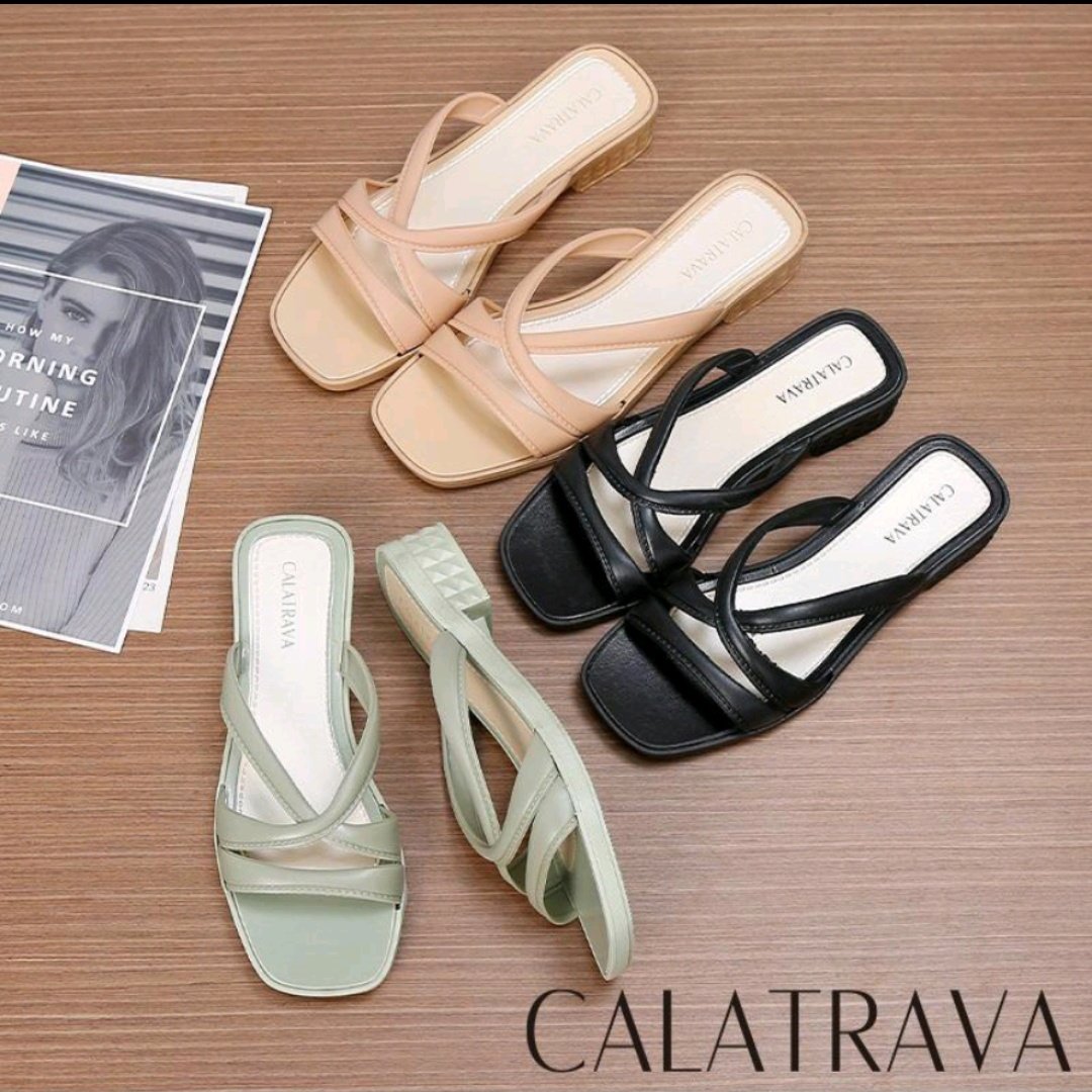 helohoomann's tweet photo. Rekomendasi sandal cewek😍

1. https://t.co/Wwh4kl7xIw
2. https://t.co/SwJ12jC3kj
3. https://t.co/y6wmvqKTQa
4. https://t.co/qjWjohUvit

Konser #NCT127inJKT Sandal Heels OOTD #TheAstronaut #TheLinkinJakarta haechan bandara welcome #ShopeeID https://t.co/mdWZKjgwgD