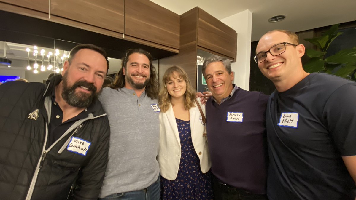 Awesome entrepreneurs <a href="/theventurelane/">Venture Lane | Startup Hub</a>